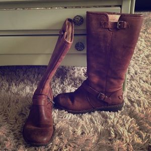 UGG Leather boots